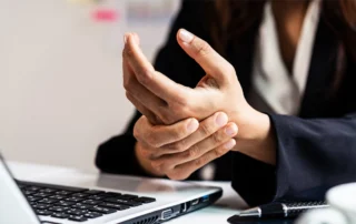 numbness and tingle in fingers